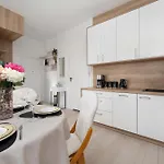 شقة Stylish Located In The Old Town Close To Attractions By Renters
