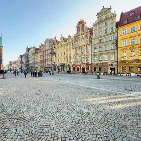 Stylish Located In The Old Town Close To Attractions By Renters * Βρότσλαβ