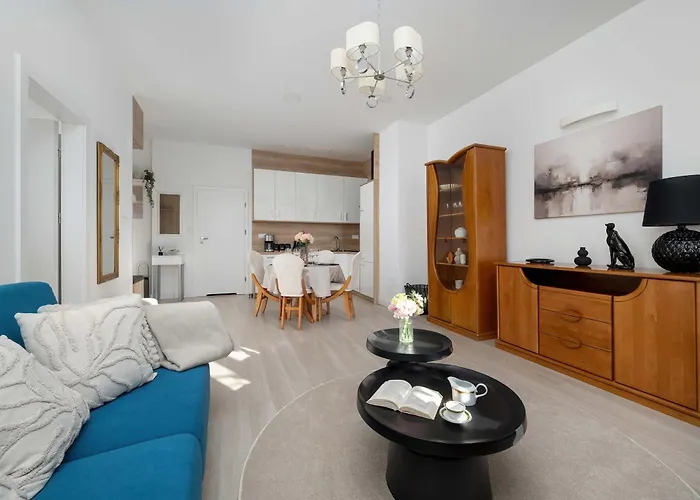 Διαμέρισμα Stylish Located In The Old Town Close To Attractions By Renters Βρότσλαβ