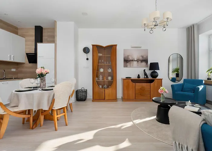 Stylish Located In The Old Town Close To Attractions By Renters Appartement