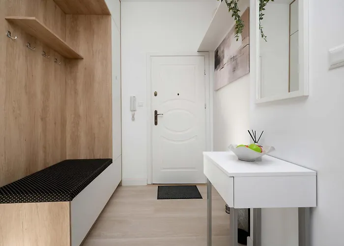 Stylish Located In The Old Town Close To Attractions By Renters Διαμέρισμα Βρότσλαβ